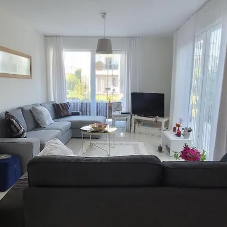 Architect's House With Spacious Veranda In Antalya, Μπέλεκ