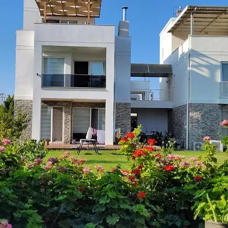 Σπίτι διακοπών Architect's House With Spacious Veranda In Antalya, *