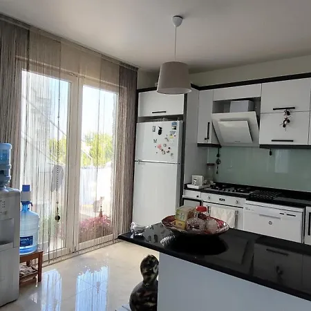 Architect's House With Spacious Veranda In Antalya, Μπέλεκ