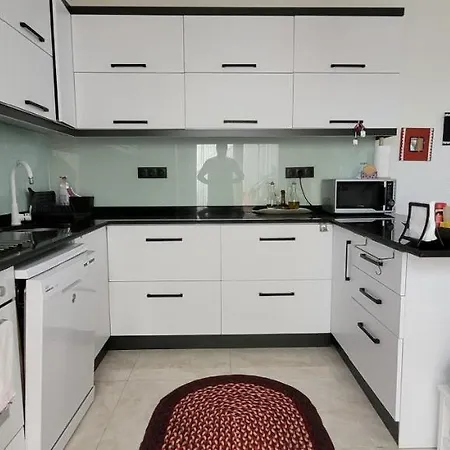Architect's House With Spacious Veranda In Antalya, * Μπέλεκ